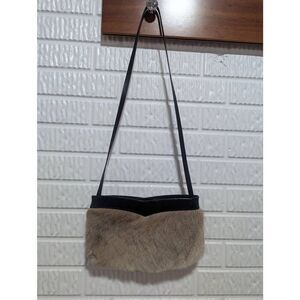 M.&H. Levy Pty Ltd Women's Australia 1970's Rare Vintage Kangaroo Fur Shoulder B